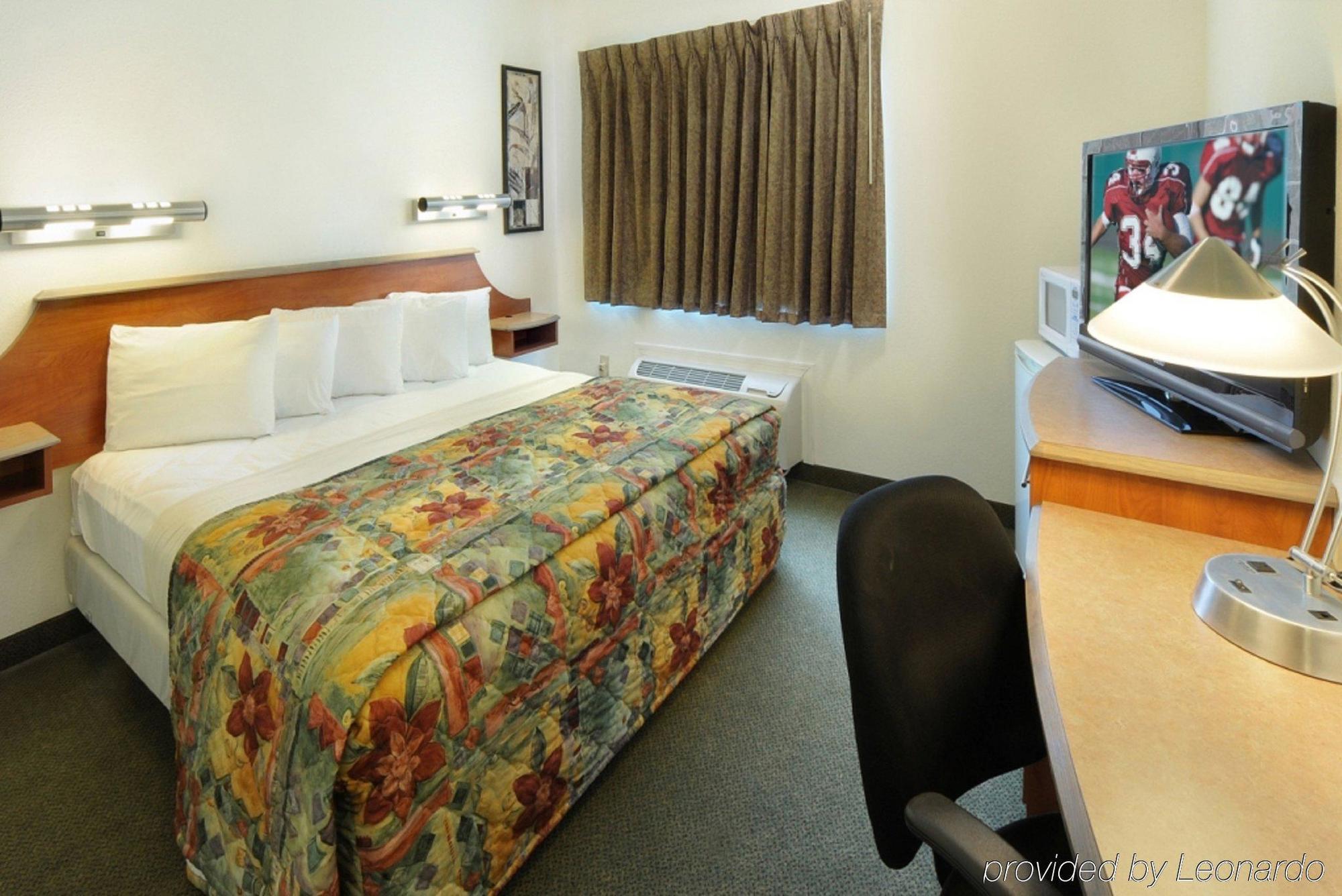 קווינסבורי Quality Inn חדר תמונה